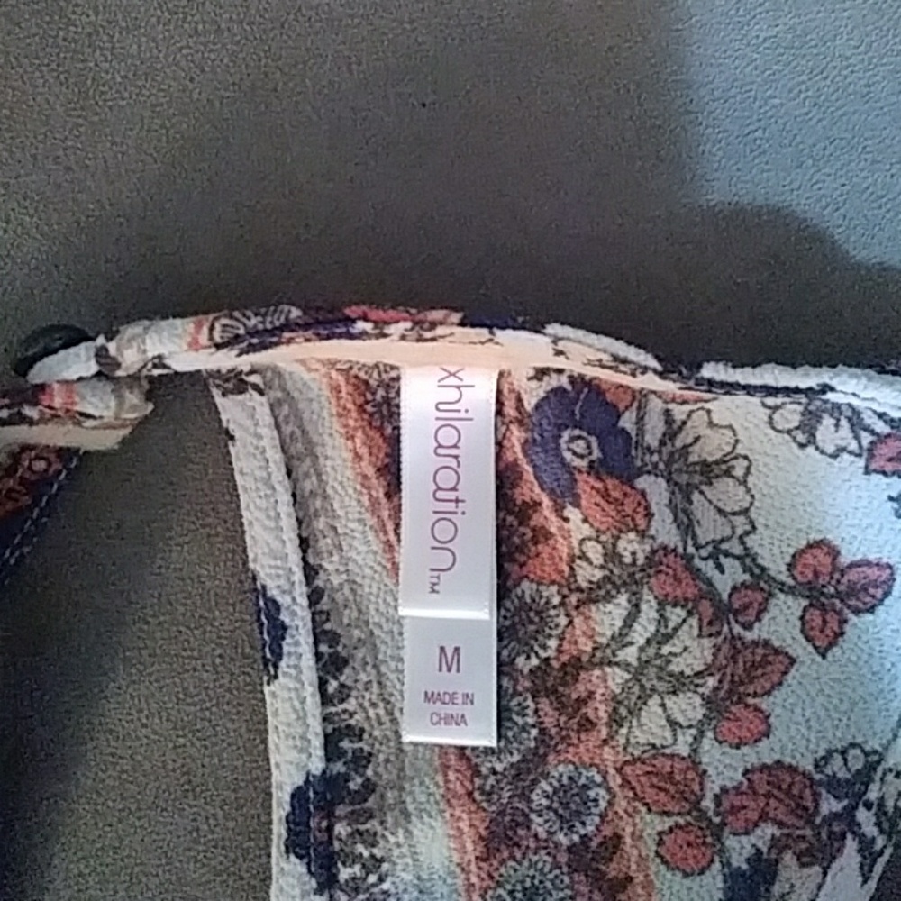 Tank top - Picture 6 of 6